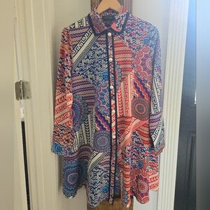 Gracia Patterned Women's Dress With Large Pearl Buttoms